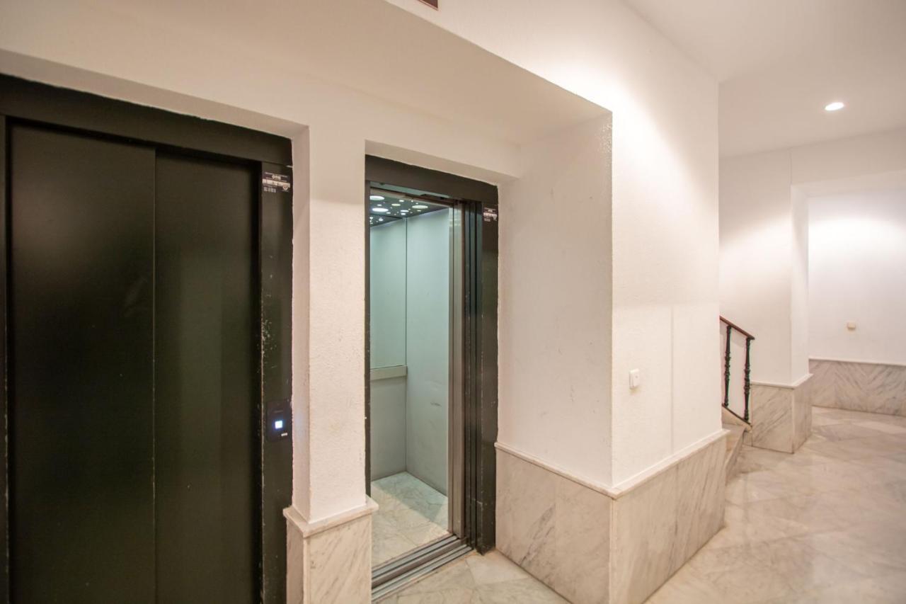 Escapada Romantica, 2 Pax, Centro Historico Sevilla Eksteriør billede